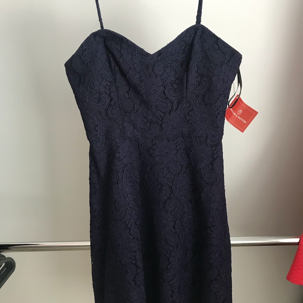 Dress - Picture 5 of 6